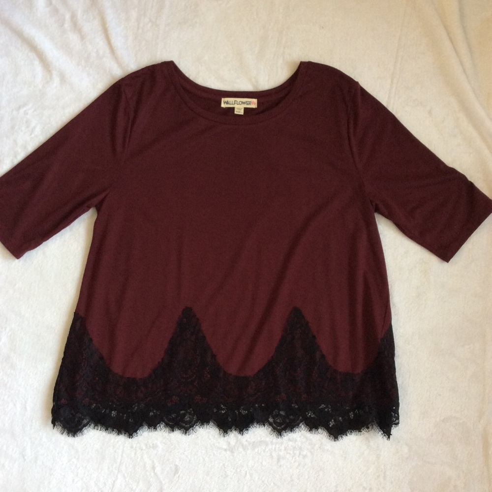 wallflower top